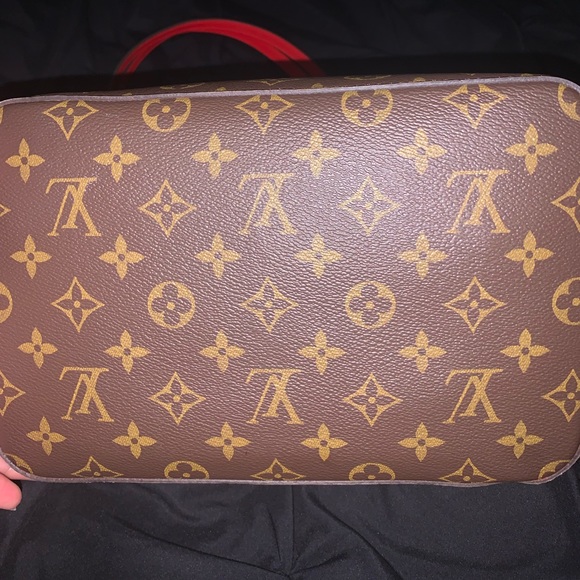 NeoNoe LV bag! ❤️❤️ - Picture 3 of 9